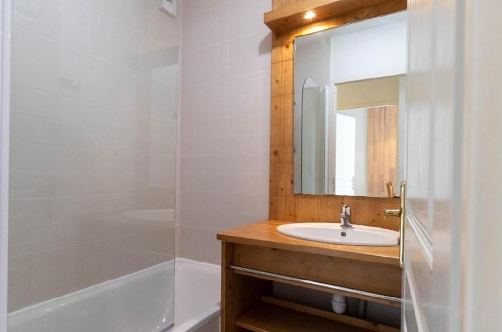 Apt T2 4 Couchages Dans Res. 4 * - Balcons Des Airelles Les Orres Exterior photo